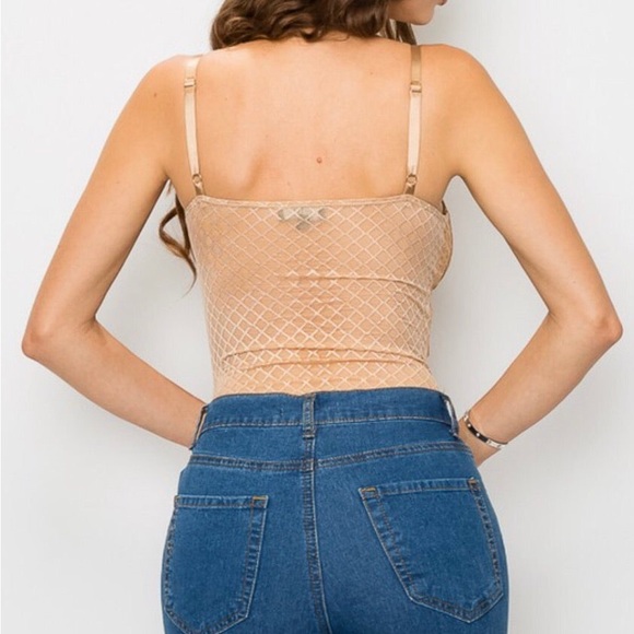 Tan lace bodysuit small NWT - Picture 5 of 15